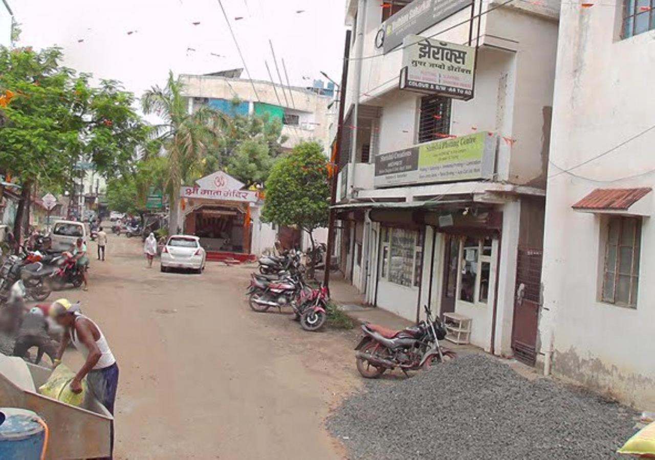 Hotel Mayur Restaurant Chandrapur 外观 照片