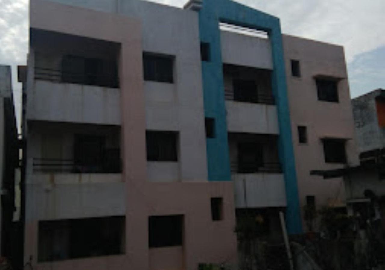 Hotel Mayur Restaurant Chandrapur 外观 照片